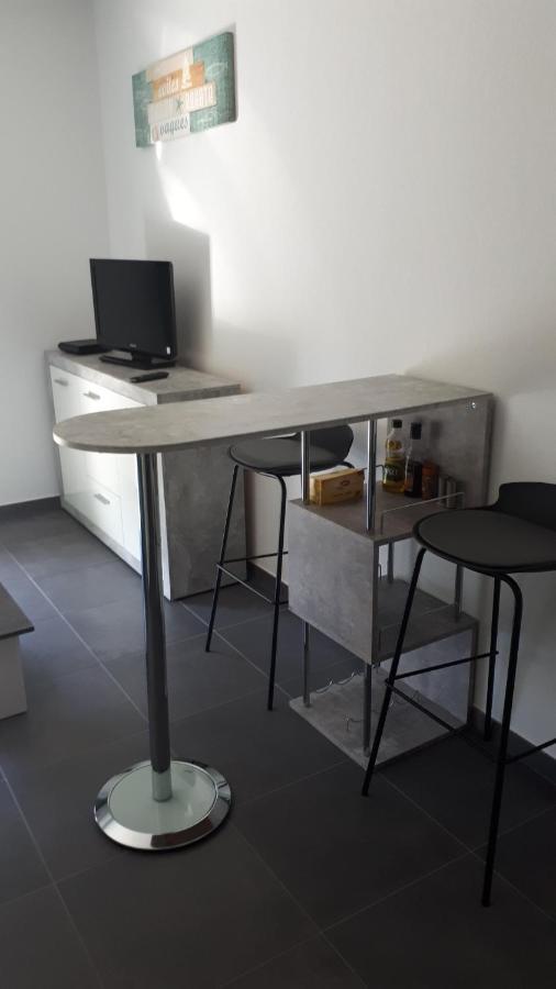 Charmant Studio Dans Residence Neuve Et Calme Corte  Eksteriør billede