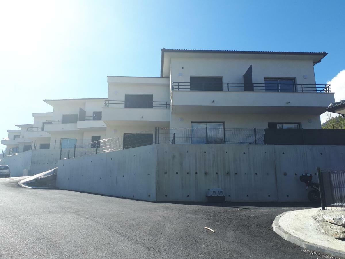 Charmant Studio Dans Residence Neuve Et Calme Corte  Eksteriør billede
